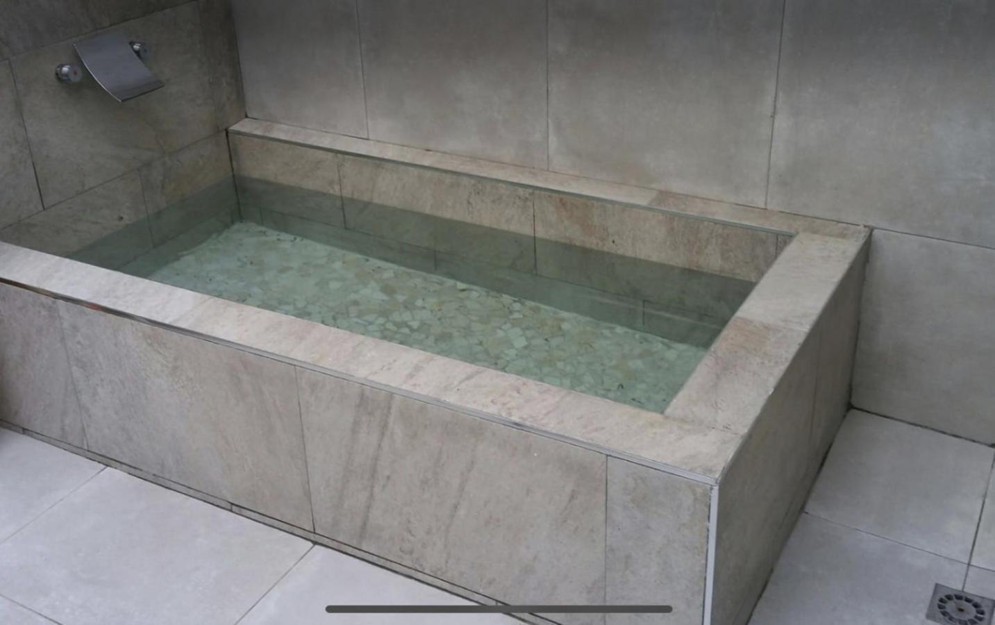 Lujoso Loft Con Piscina Y Espacio Office * Sevilla