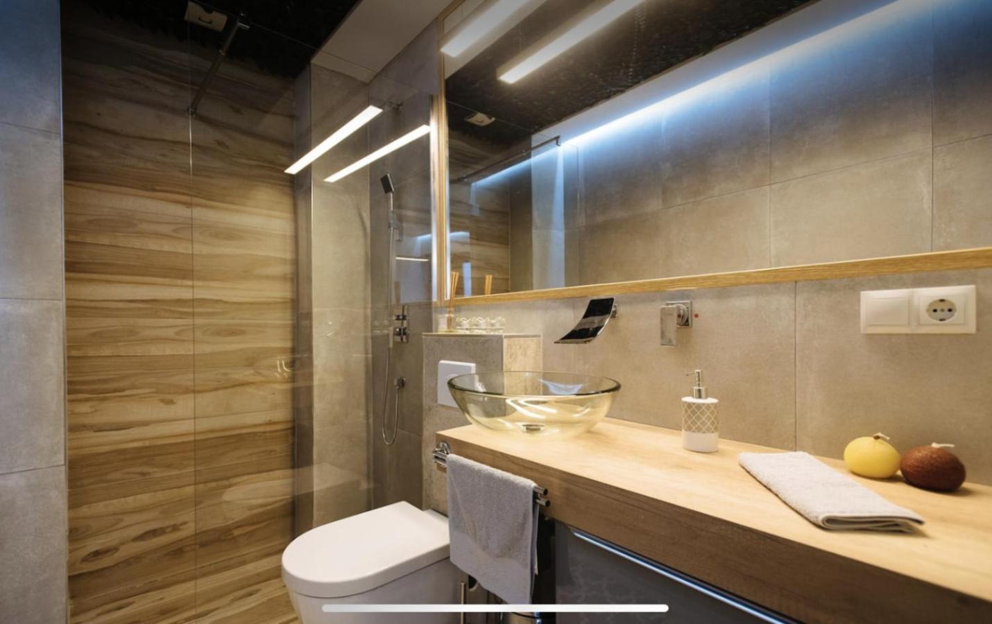 Lujoso Loft Con Piscina Y Espacio Office Sevilla